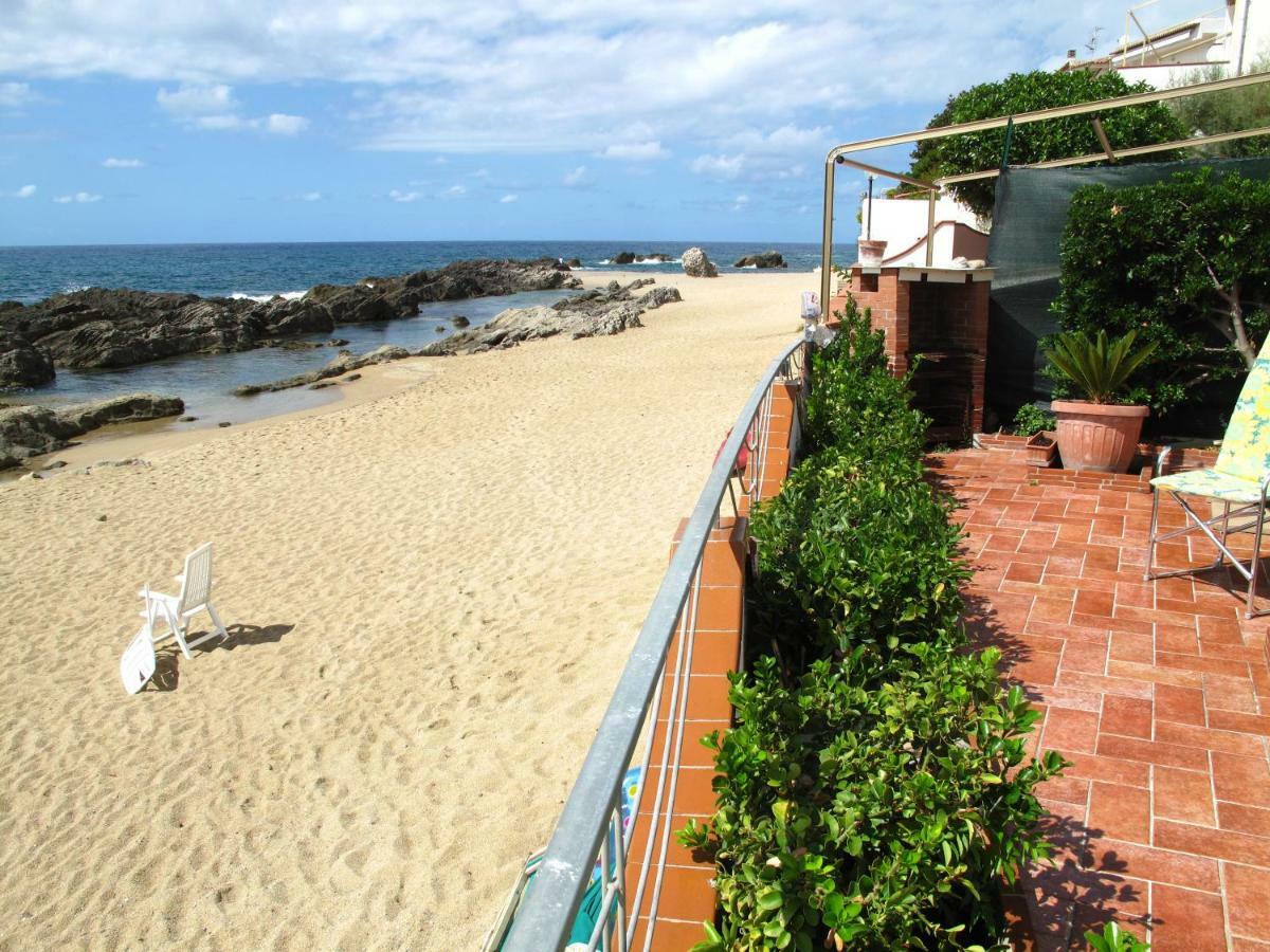 Sul Mare + Terrazzo Con Discesa Su Spiaggia Con Piscine Scogli Naturali *